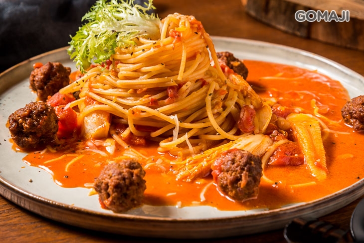 牛肉丸茄汁義大利麵