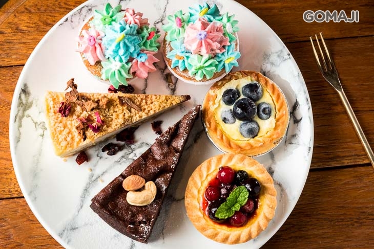 藍莓塔+莓果塔+杯子蛋糕+蔓越莓重乳酪+布朗尼蛋糕