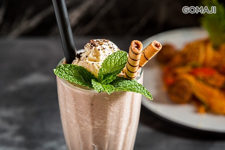 Oreo巧克力香草奶昔