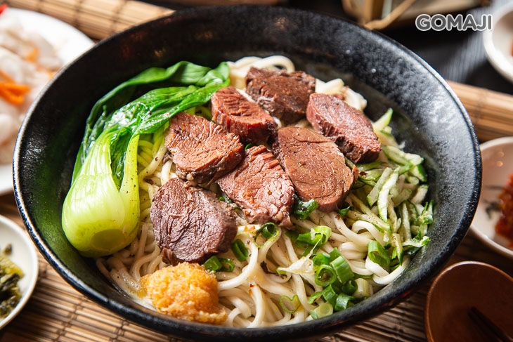 牛肉乾拌麵