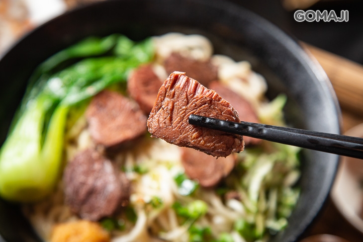 牛肉乾拌麵