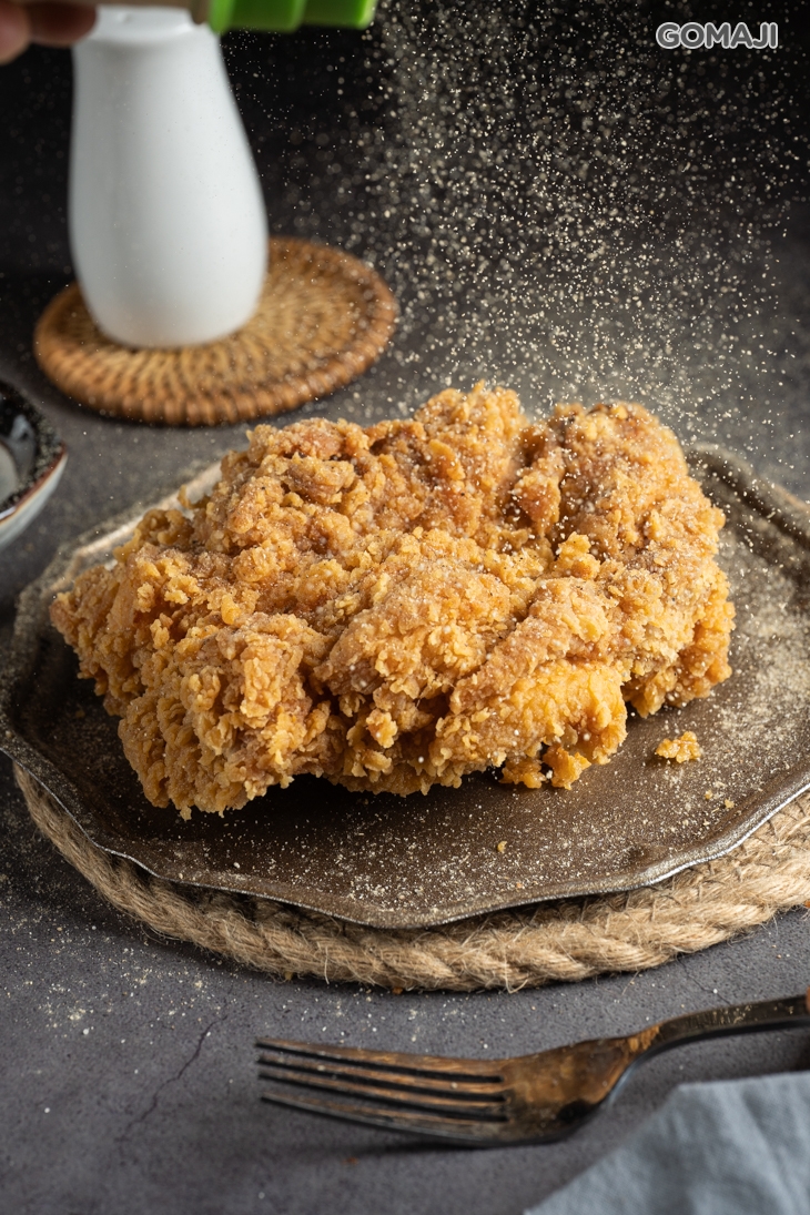 招牌無骨腿排 特調胡椒鹽