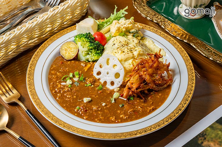 麻婆咖哩飯