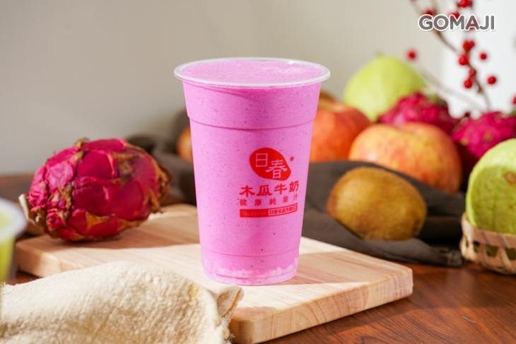 香蕉紅火龍果牛奶