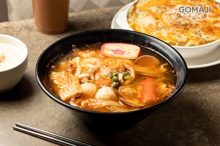 韓式泡菜烏龍麵