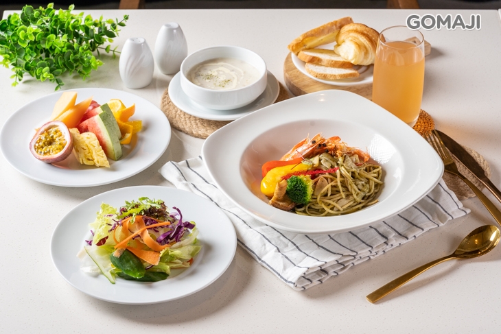 青醬鮮蝦義大利麵+歐美自助式沙拉吧吃到飽