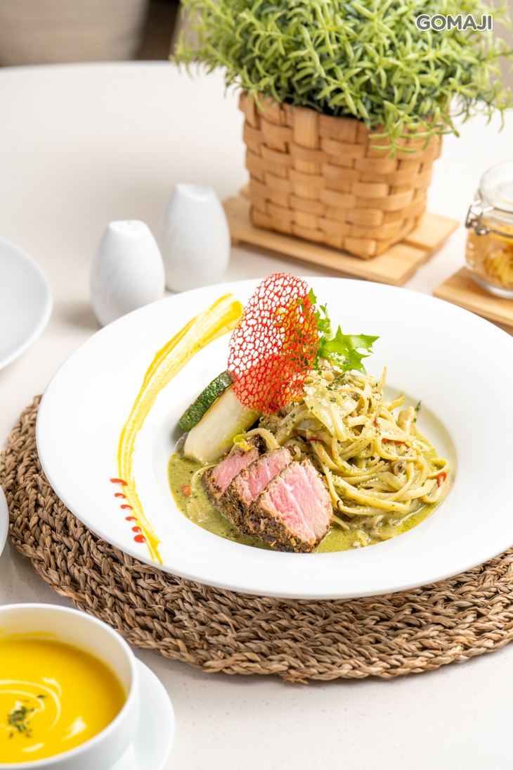 西西里醬香煎鮪魚細扁麵