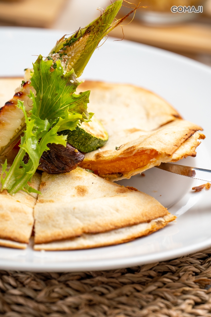 爐烤起士素烏魚子薄餅