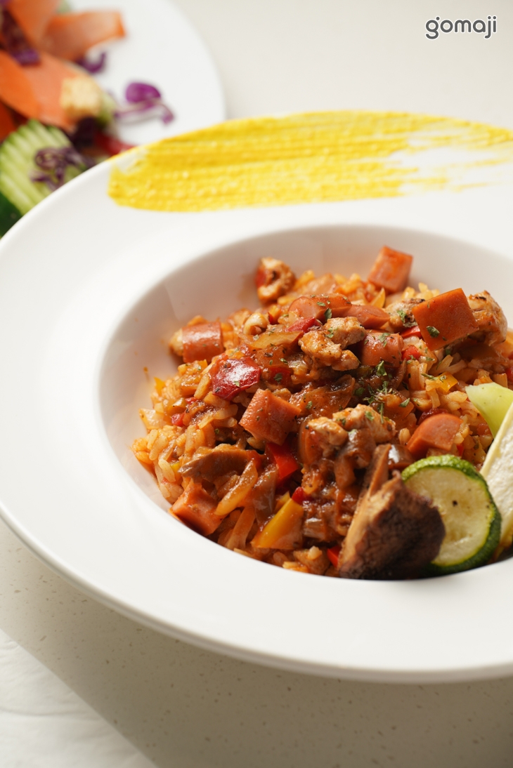 美式什錦燉飯+歐美自助式沙拉吧吃到飽