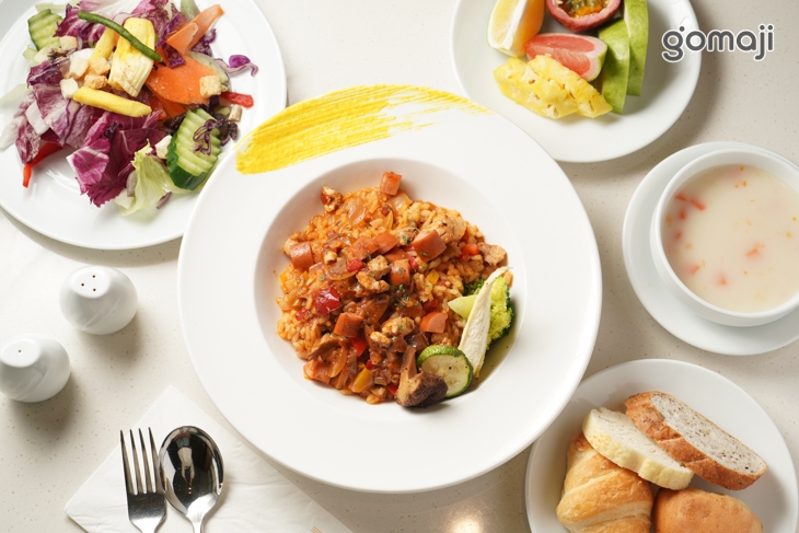 美式什錦燉飯+歐美自助式沙拉吧吃到飽