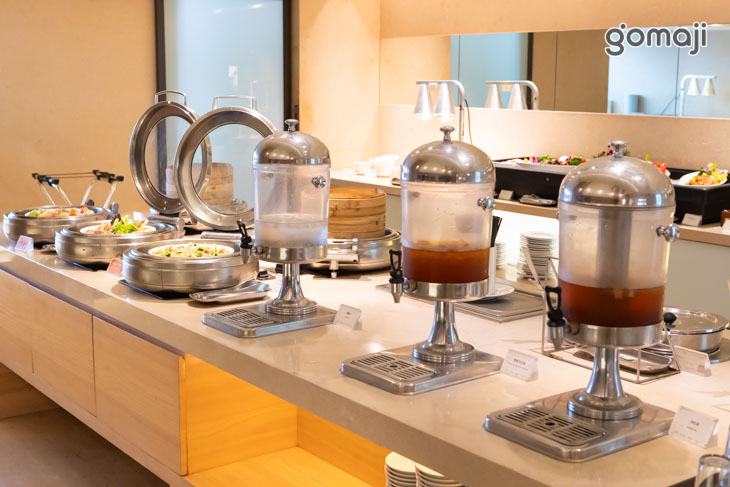 歐美自助式沙拉吧吃到飽