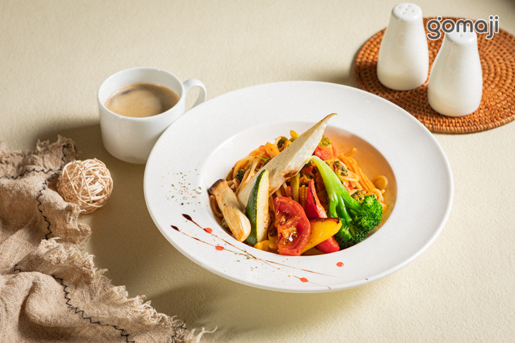 番茄肉醬義大利(奶蛋素)＋現煮咖啡