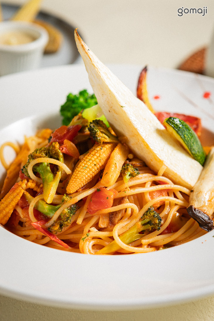 番茄肉醬義大利(奶蛋素)＋現煮咖啡