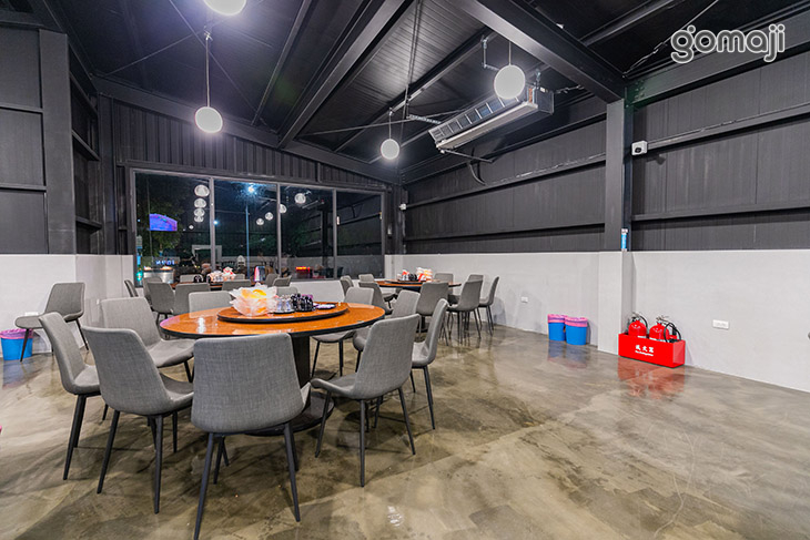 鴻蝦匯庭園餐廳