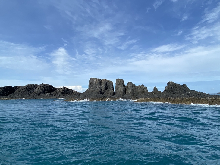 水上活動暢玩 龍蝦島抓龍蝦體驗一日遊