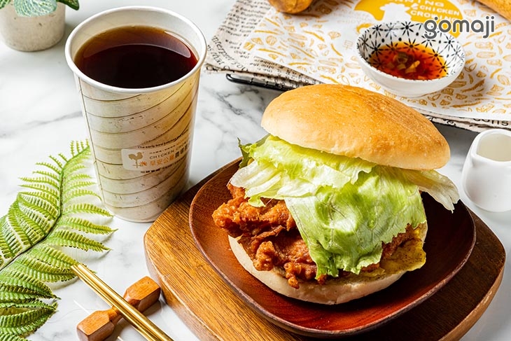 招牌必點！公雞老麵堡獨享餐