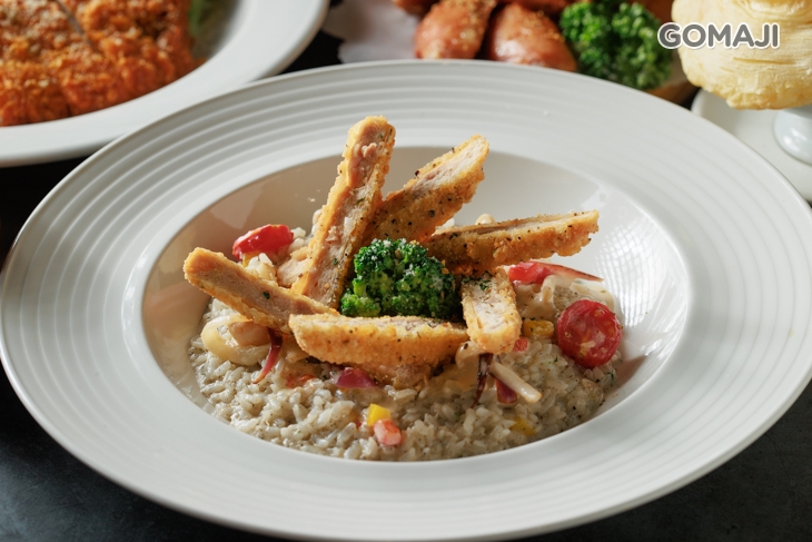 香檸雞柳佐松露蘑菇起司燉飯