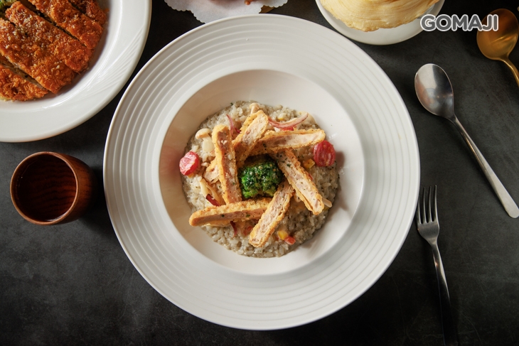 香檸雞柳佐松露蘑菇起司燉飯