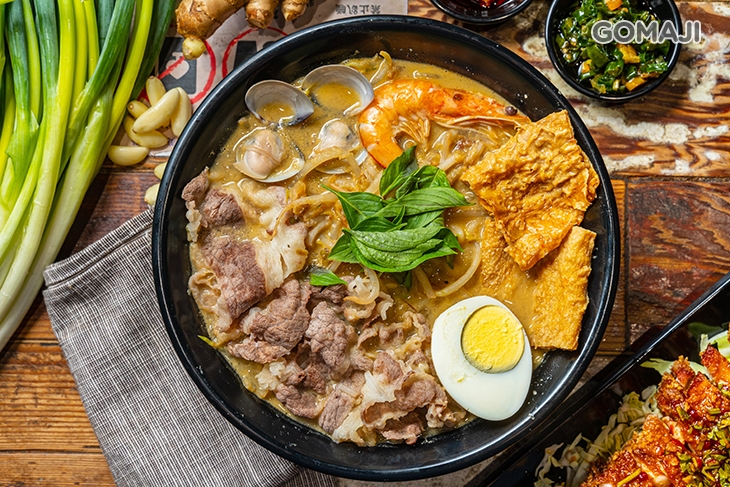 叻沙牛肉麵 