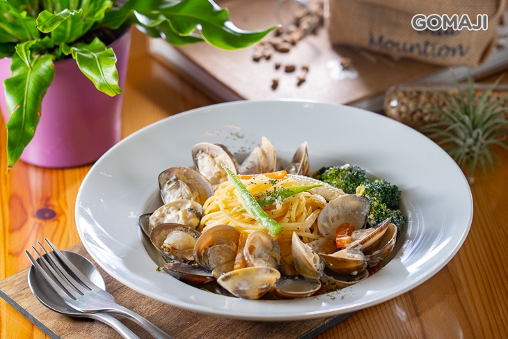 奶油白酒蛤蠣義大利麵