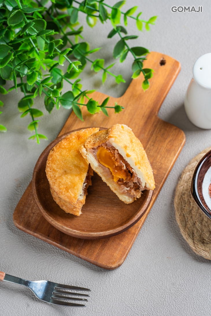 鹹蛋黃素肉鬆芋頭餅