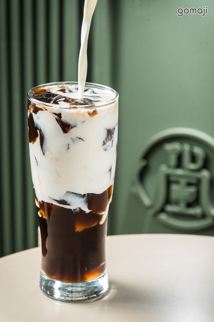 晨拾嫩仙草歐蕾