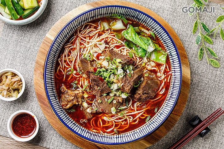 (湯底：紅燒+口感：牛肉+主食：手工麵)