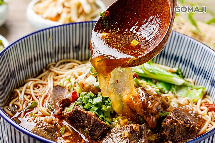 (湯底：紅燒+口感：牛肉+主食：手工麵)