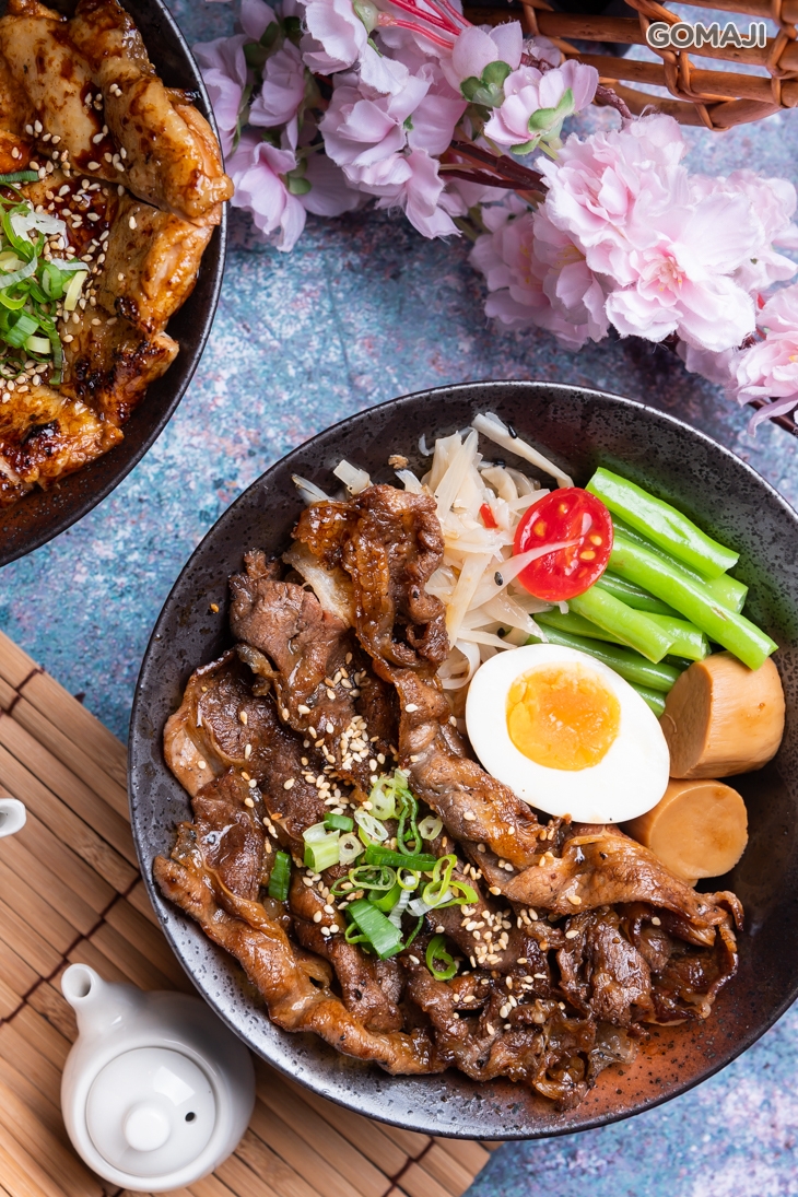 炙燒牛五花丼飯