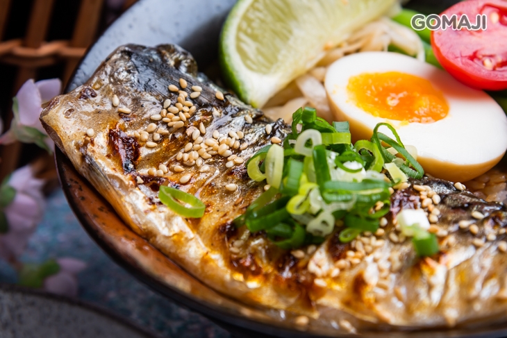 挪威鯖魚丼飯
