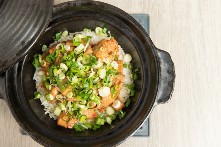 元氣雞肉煲仔飯