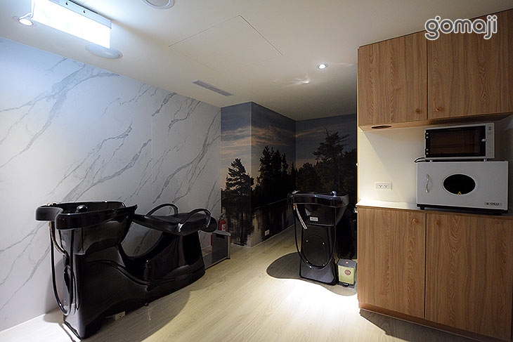  多采多姿頭皮管理(新竹巨城店) 