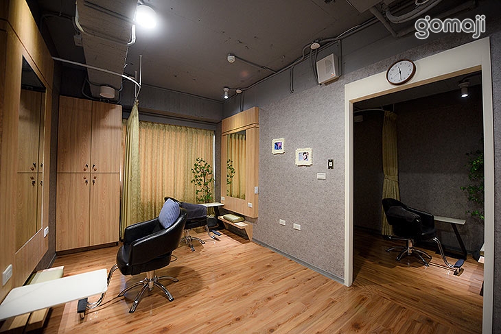  多采多姿頭皮管理(新竹巨城店) 