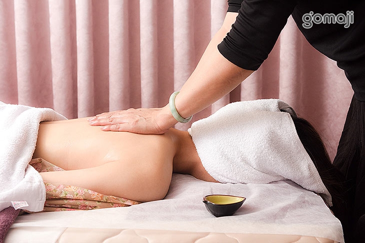 頭皮建康環境重建護理(全背按摩)140分鐘