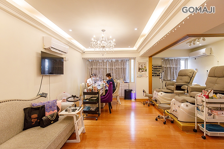 梵莎鍶藝術指睫