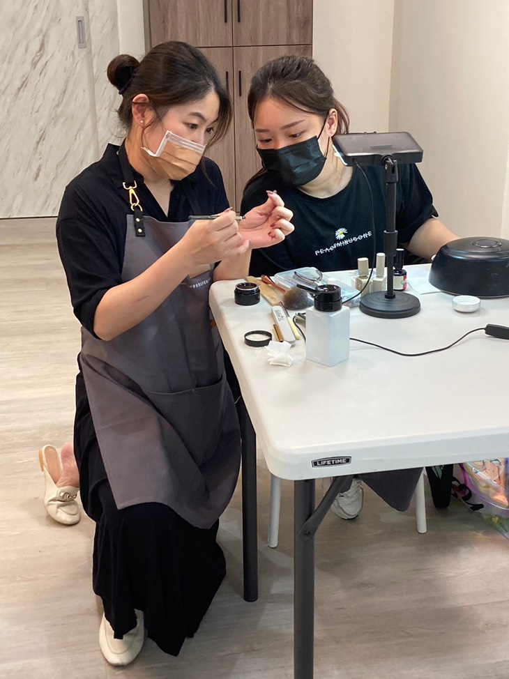 凝膠美甲體驗課程