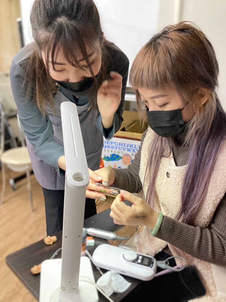 凝膠美甲體驗課程