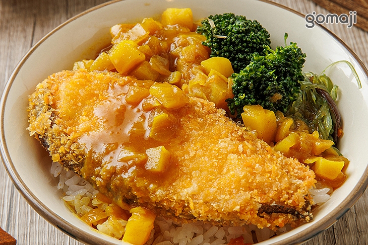 鱈魚咖哩飯