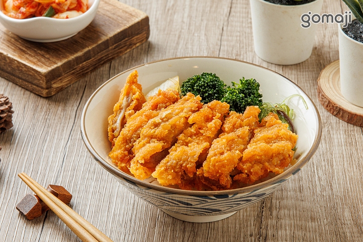 卡滋脆雞丼飯