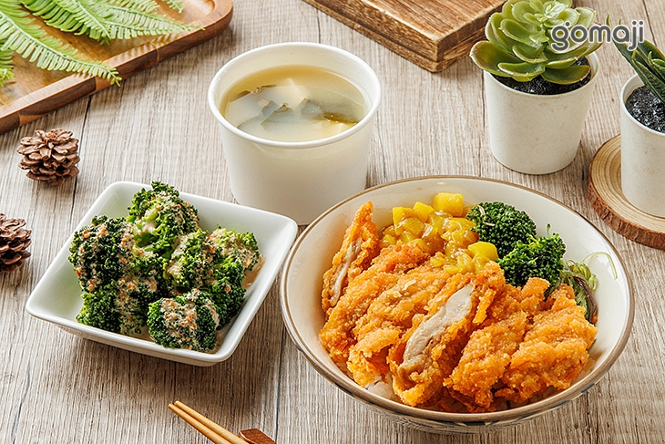 卡滋脆雞咖哩套餐