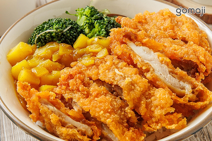 卡滋脆雞咖哩飯