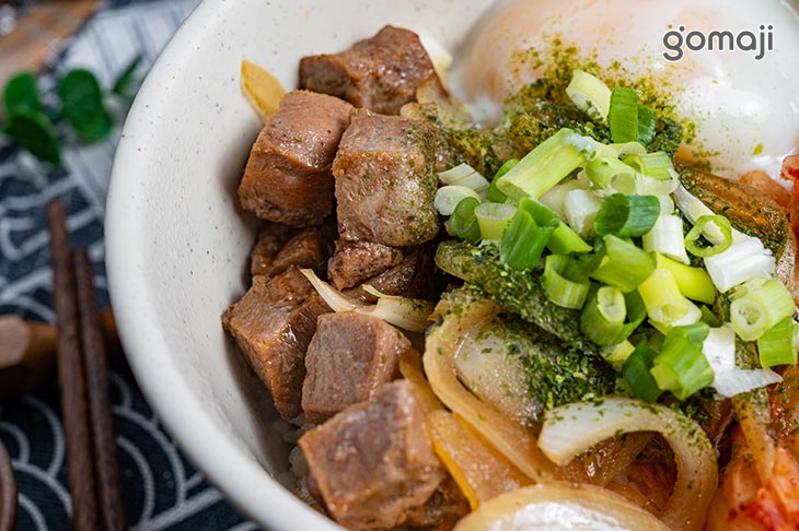 骰子牛肉丼飯
