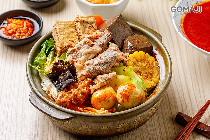 麻辣鴨血豆腐鍋+小肥牛