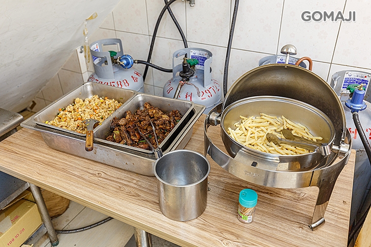 　旺角燒臘(三重台北橋店)　