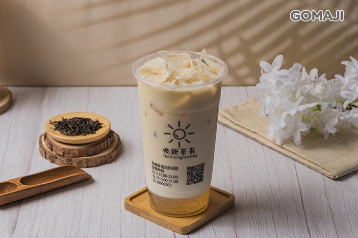 桂花烏龍鮮奶茶