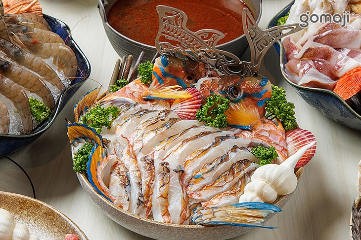 四人豪華海陸套餐