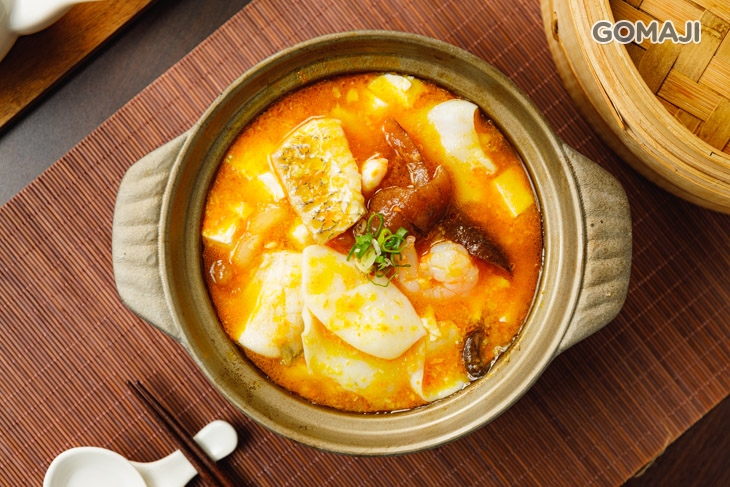蟹黃海味豆腐煲