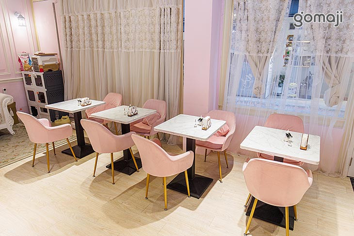 Douwa Koti Maid Cafe