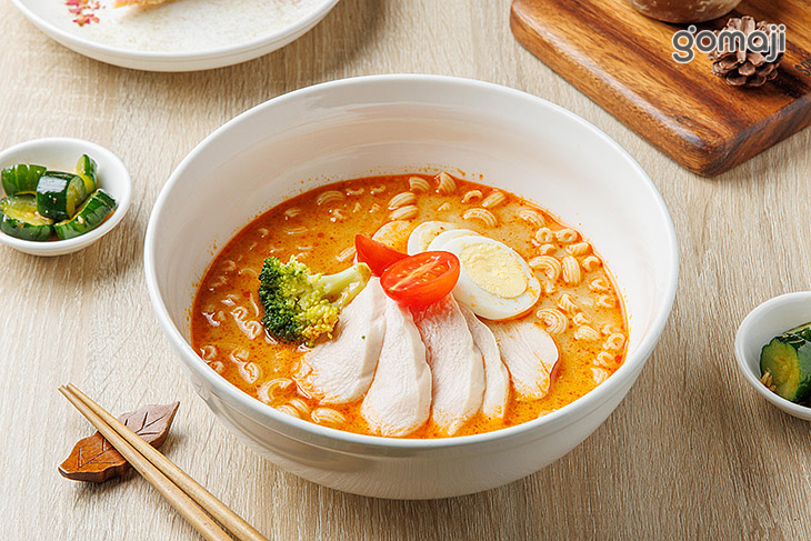 南洋叻沙椰汁雞肉湯意粉