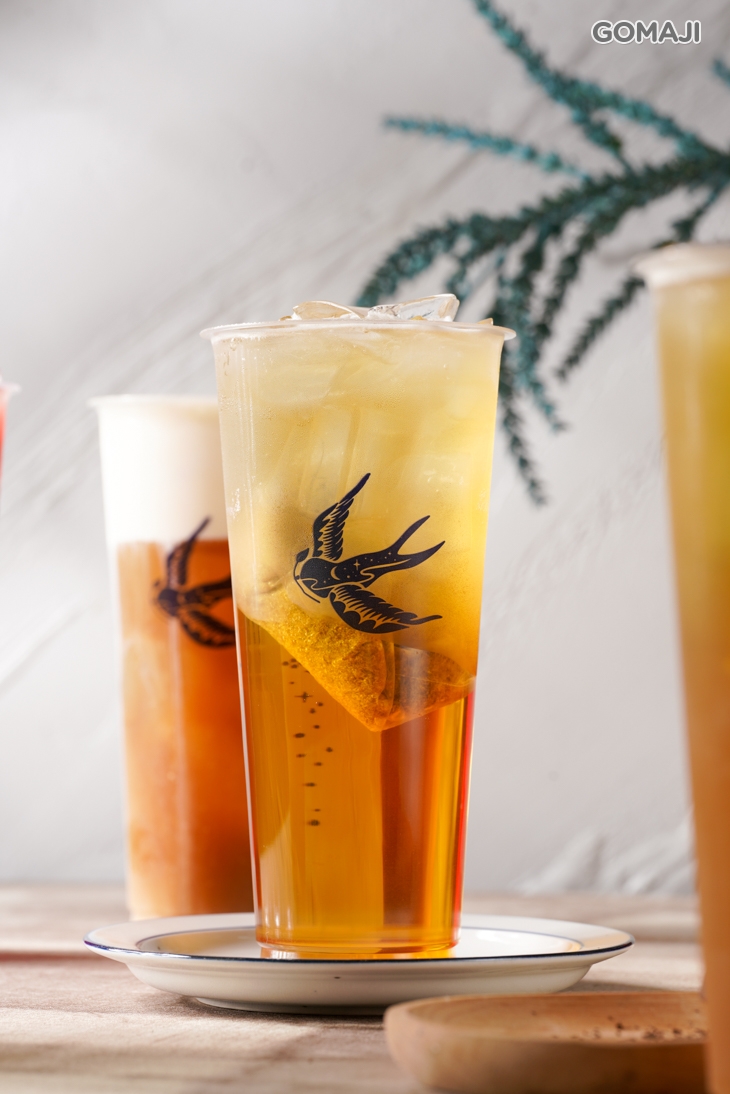 蜂蜜洋甘菊花茶